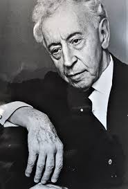 Time machine: April 18, 1940: Arthur Rubinstein plays Augusta concert