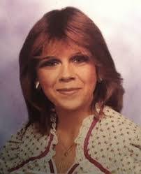 Kimberly Summerlin's Instagram, Twitter & Facebook