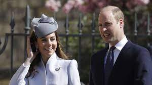 Habt ihr euch schon mal gefragt, warum prinz william immer die hand seines sohnes george hält, während kate charlotte hält? Prinz William Und Kate Suchen Neue Nachbarn Doch Ihre Auflagen Sind Absolut Skurril Boulevard