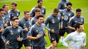 Im testspiel muss der fc bayern gegen manchester city antreten. Zcr42c Xrns Sm