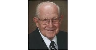 Arthur Wendt's Instagram, Twitter & Facebook