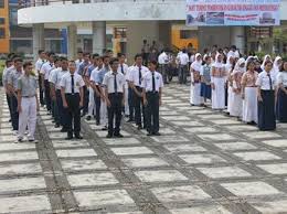 Siswa yang ingin mendaftar harus melalui beberapa tahap seleksi seperti verifikasi raport, psikotes, tes akademik, dan wawancara. Menengok Sman M H Thamrin Jakarta Sekolah Terbaik Nomor 1 Di Indonesia