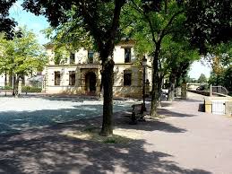 Metz La Salle Fabert Sur La Place De La Prefecture Fier De Vivre A Metz