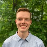 Sarah Levendusky's Instagram, Twitter & Facebook