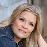 Kami Olson's Instagram, Twitter & Facebook