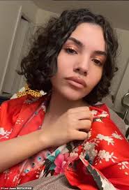 Lexie Jones's Instagram, Twitter & Facebook