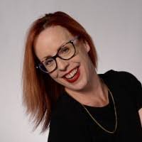 Danielle Rossman's Instagram, Twitter & Facebook