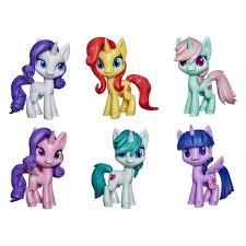Rarity is in an equestria girls rock band! My Little Pony Magical Salon Rarity Toy 6 Inch Hair Styling Fashion Pony My Little Pony