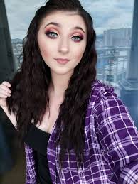 ENAMORED with @emrata in 'LABEIJA' #LuxeTrance lipstick 💋💋💋 Take  advantage of Mother's XCLUSIV OFFERS now:  https://www.patmcgrath.com/collections/xclusiv-offers