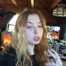 🕸gwen graves🕸 (@ghoulish.goblin) • Instagram photos and videos