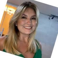 40+ "Paula Perrone" profiles