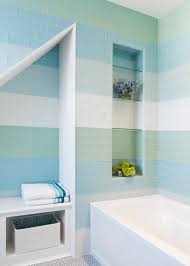 Bathroom tiles are an easy way to update your bathroom without completely renovating the whole room. 75 Beautiful Coastal Glass Tile Bathroom Pictures Ideas August 2021 Houzz