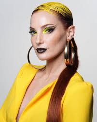 Isamar Trejo's Instagram, Twitter & Facebook