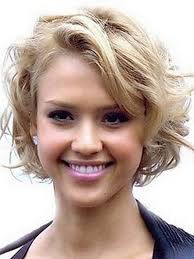 Cool Hairstyles For Short Curly Hair Short Wavy Hairstyles For Women Short Wavy Haircuts Short Wavy Hair