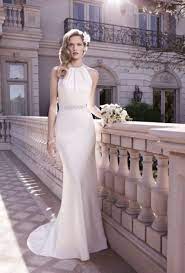 Halter wedding gowns compliment certain body shapes and are not good for others. Fmzvm5u9wae77m