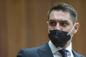 Gyimesi aj Raši si myslia, že Covid automat by sa mal zjednodušiť