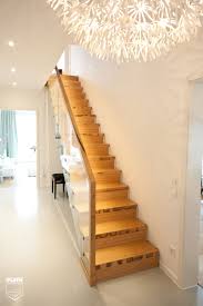 Holztreppe Mit Glas Faltwerk Eiche Treppenbau Plath Dachboden Schlafzimmer Ideen Schlafzimmer Ideen Dachboden