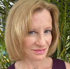 City in a Forest : Pinholster, Ginger: Amazon.fr: Livres