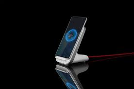 All rumors point to a device that looks like an evolution of the oneplus 8 pro concept. Tldpirp9kpm9cm