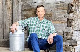 Wir durften mit dem bullen bauern und frauen begeistern. Bauer Sucht Frau Viel Gluck News Tele At