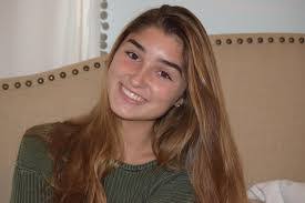 Liza Allen's Instagram, Twitter & Facebook