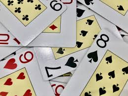 Aprende ahora cómo jugar al póker. 10 Juegos De Cartas Para Ninos Y Adultos Agenda De Isa