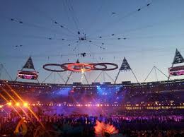 Приехали ― в олимпийской деревне 18 тысяч человек, это спортсмены плюс обслуживающий персонал. V Londone Sostoyalas Ceremoniya Otkrytiya Xxx Letnih Olimpijskih Igr Olymps Ru