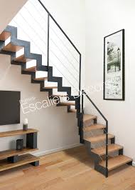 A la recherche d'un ouvrage discret mais ayant un esthétique qui se démarque, l'escalier 1/4 tournant est l'alliance du style et du classique. Escalier Droit Ou 1 4 Tournant Contemporain Escaliers Decors Escalier 1 4 Tournant Intermediaire Design Semi Standar Escalier Droit Idees Escalier Escalier