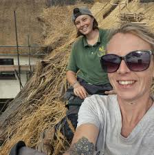 Anna Laing Thatching