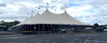 7 hours ago · byron shire mayor michael lyon said locals feared an outbreak and there was no record of venues the man had visited. Byron Bay Planning To Go Ahead With Annual Blues Festival Despite Covid 19 Concerns Headlines Hope 103 2