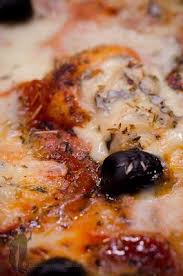 Piratage Culinaire Pizza Au Chorizo Et A La Fourme D Ambert Pizza Chorizo Recettes De Cuisine Recette Pizza Chorizo