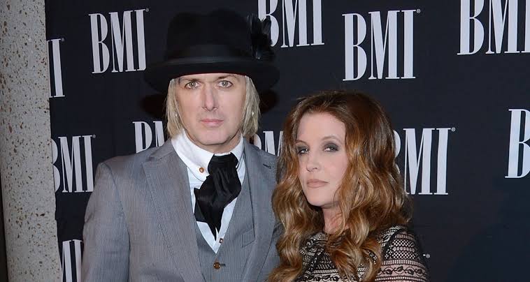 Lisa Marie Presley's Ex-Husband Michael Lockwood Speaks Out After Her Death | Just Jared - Celebrity News, Entertainment News & Photos