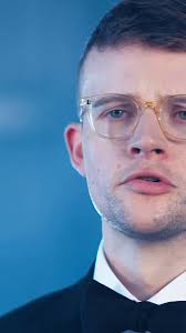 @VOCES8's video Tweet