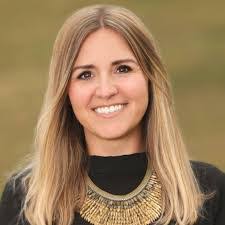 Sheena Bates's Instagram, Twitter & Facebook