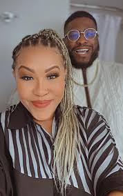 Shanandolan (@officiallyshanandolan) • Instagram photos and videos