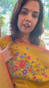 BOOKED , Petit hand embroidery