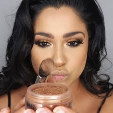 This is how much I love HIGHLIGHT🤎 , -, #makeup #motd #makeupoftheday  #glam #ilmakiage #highlight #glow #makeuptutorial #makeuplook #maquillaje  #instaglam