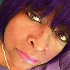 Email Address: JeanettesChild@dysfunction.com: Password: 15LayersOfMe^GOD :  Thompson, Verdell Elizabeth: Amazon.com.mx: Libros