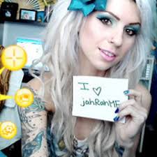 Stream Vanessa Marcano music