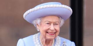 Queen Elizabeth II's Final 5-Word Diary Entry Revealed