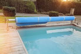 Prix D Une Bache De Piscine Tarifs 2021 Pour Proteger Sa Piscine Guide Piscine Fr