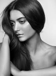 Alexa Burns's Instagram, Twitter & Facebook