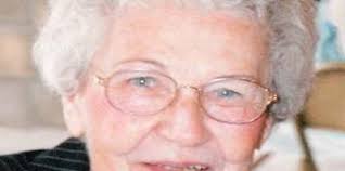 Edna Dawson celebrates her 90th birthday