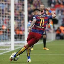 Neymar shows off his five favorite ball skills. Top 10 Neymar Jr Football Skills To Learn In 2021 With Videos