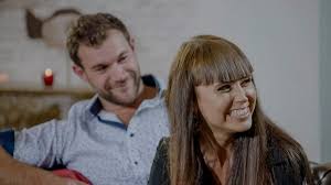 Australische realityreeks (2020) waarin natalie gruzlewski vijf boeren volgt die op zoek gaan naar de liefde. Jan En Romina Uit Boer Zkt Vrouw Verhuizen Niet Genoeg Ruimte Voor Kinderen Tv Hln Be