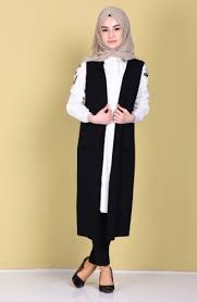 Sefamerve Cepli Tesettur Yelek Modelleri Moda Moda Stilleri Giyim