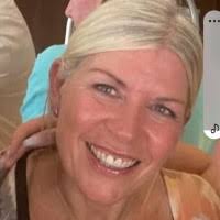 20+ "Debbie Rolfe" profiles