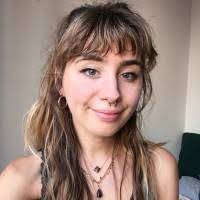 Anna Cordier's Instagram, Twitter & Facebook