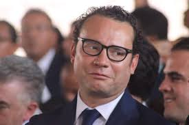 Xavier Nava se prepara para reaparecer, y viene con plan A y B