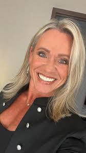 Michelle Rickert's Instagram, Twitter & Facebook